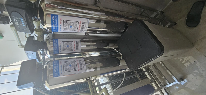 Bộ lọc nước tổng đầu nguồn gia đình KTF-313i - van tự động, 4 cấp, xử lý canxi, kim loại nặng